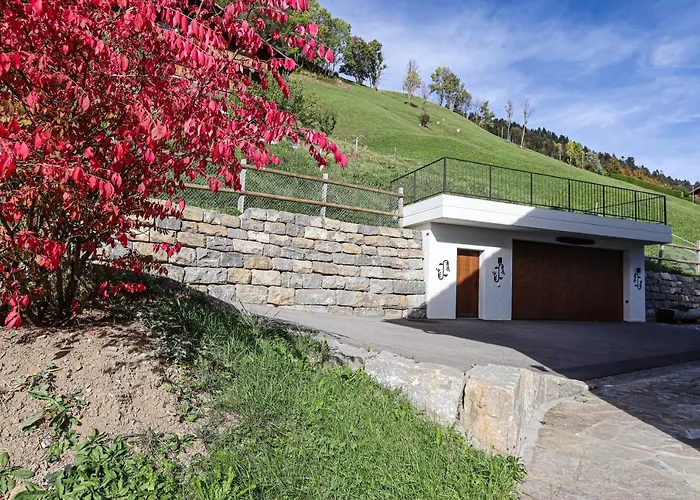 Les Pres D'enhaut 1 *